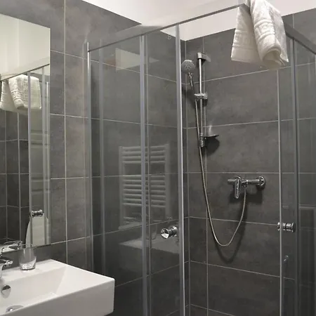 FŐNIX Design Rooms Debrecen Buitenkant foto