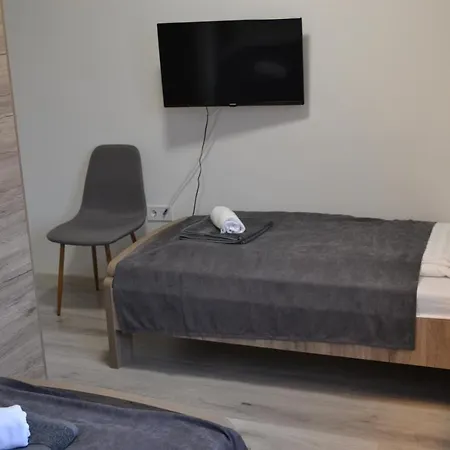 FŐNIX Design Rooms Debrecen Buitenkant foto