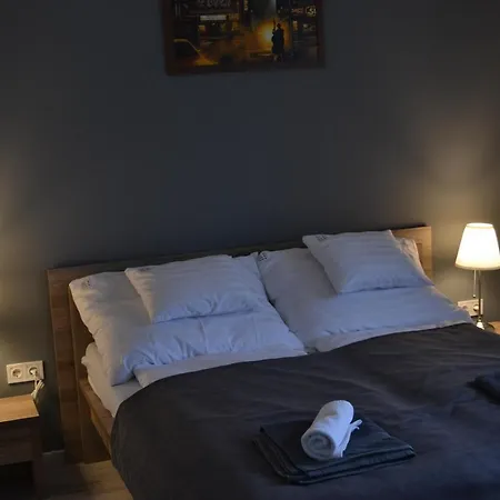FŐNIX Design Rooms Debrecen Buitenkant foto