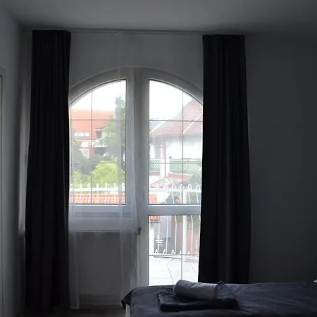 FŐNIX Design Rooms Debrecen Buitenkant foto
