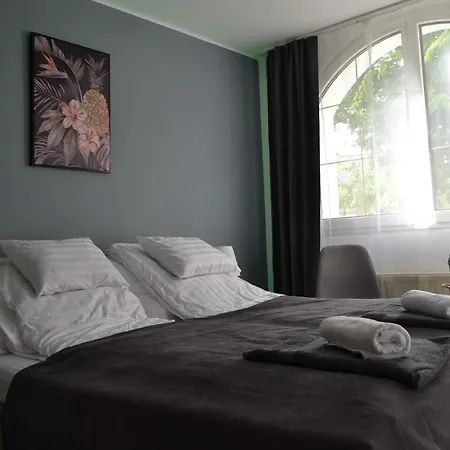 FŐNIX Design Rooms Debrecen Buitenkant foto