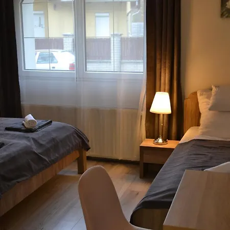 FŐNIX Design Rooms Debrecen Buitenkant foto