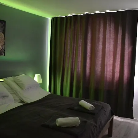 FŐNIX Design Rooms Debrecen Buitenkant foto