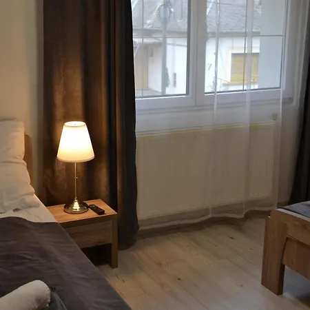 FŐNIX Design Rooms Debrecen Buitenkant foto