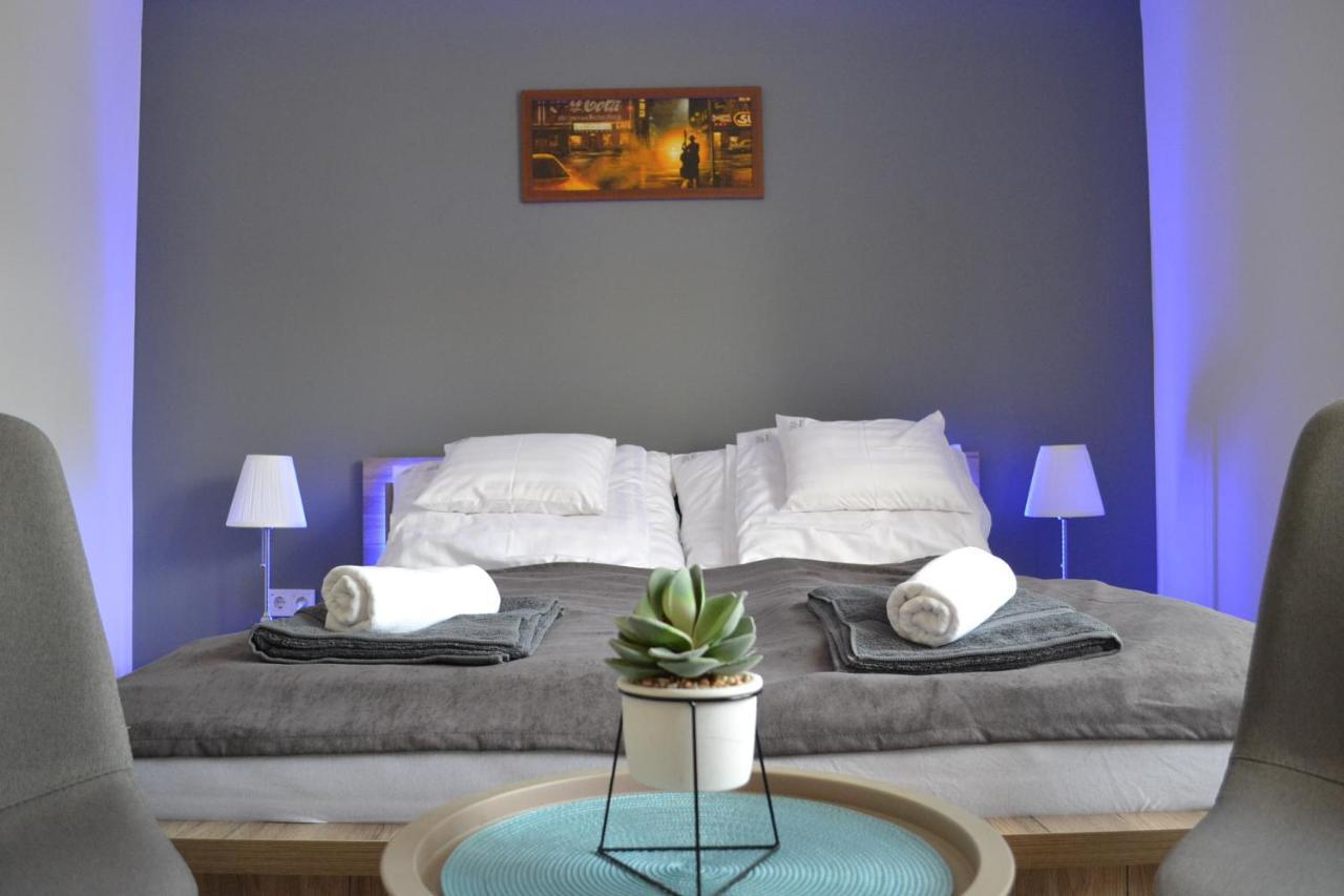 Főnix Design Bed & Breakfast *