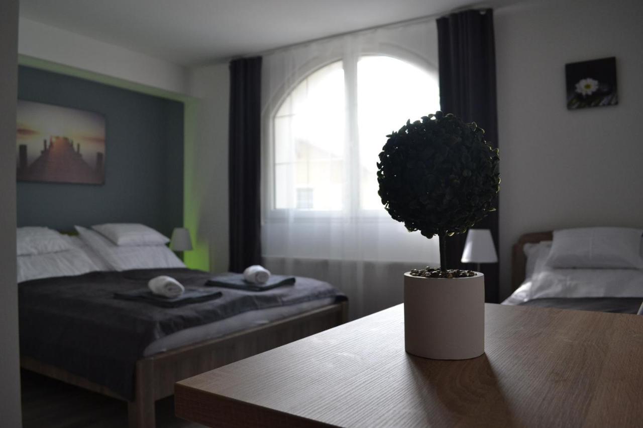 Főnix Design Bed & Breakfast