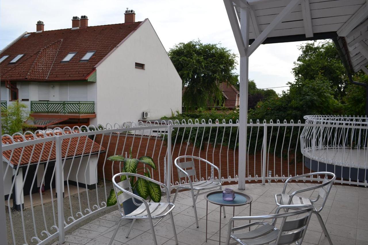 Bed & Breakfast Főnix Design Debrecen