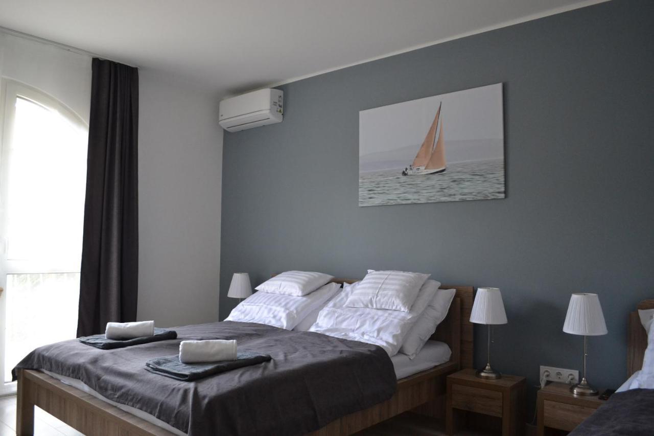 Bed & Breakfast Főnix Design *