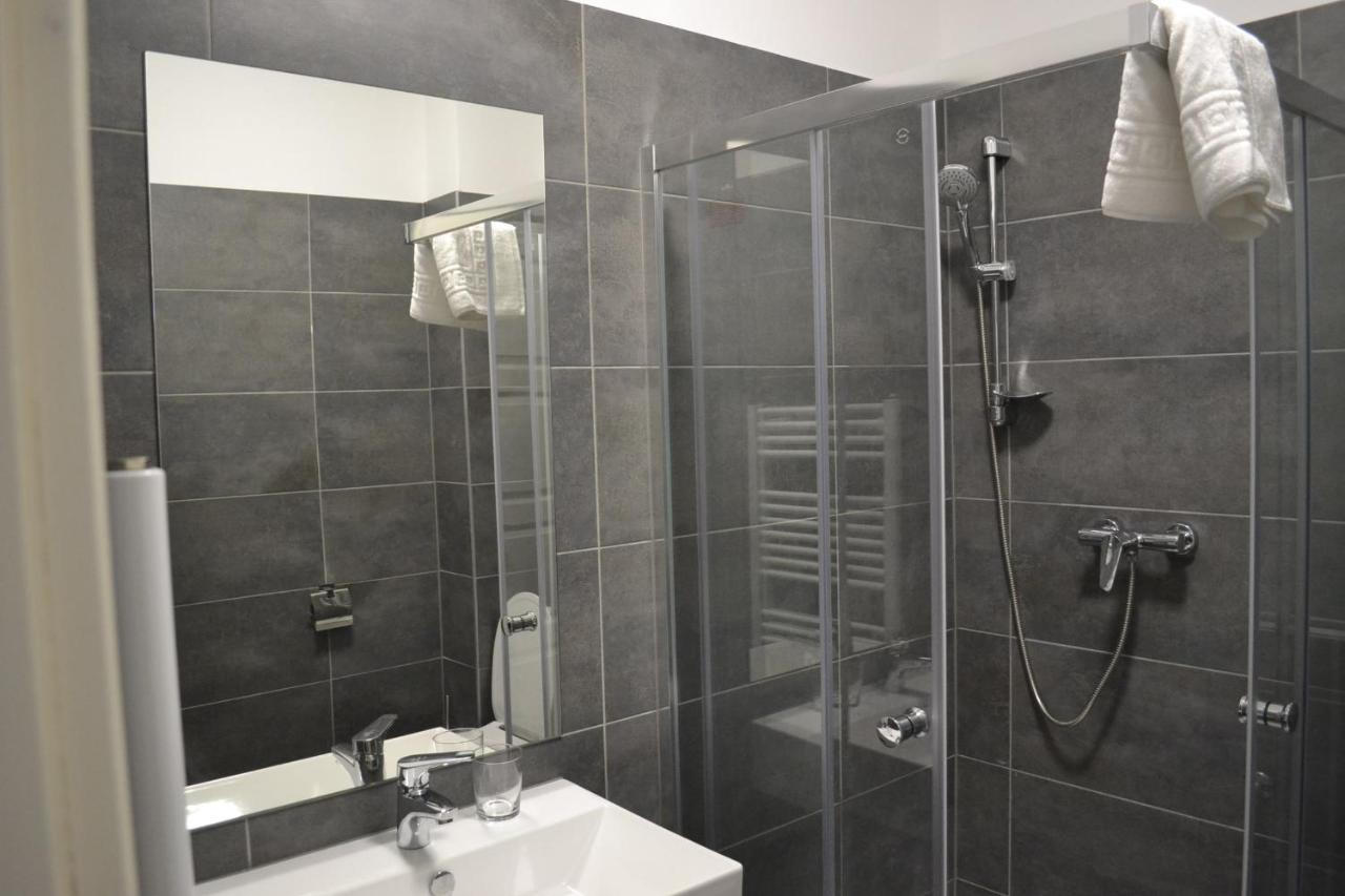 Főnix Design Bed & Breakfast *