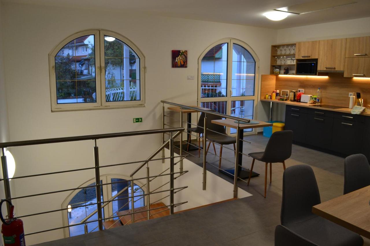 Főnix Design Bed & Breakfast *