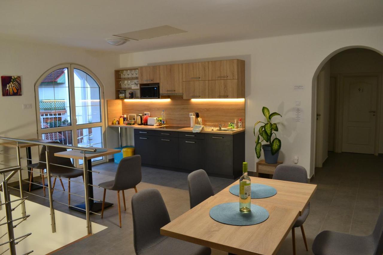 Bed & Breakfast Főnix Design Debrecen