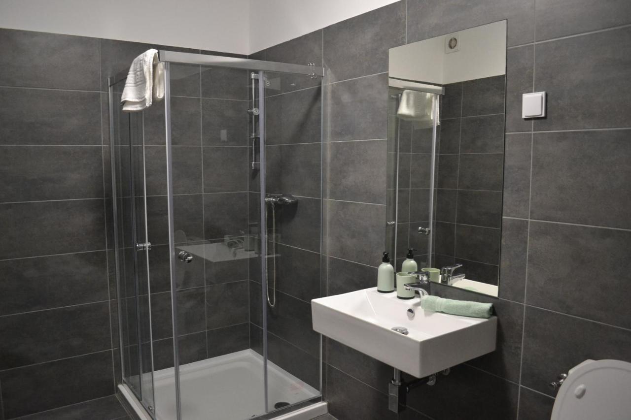 Fonix Design דברצן